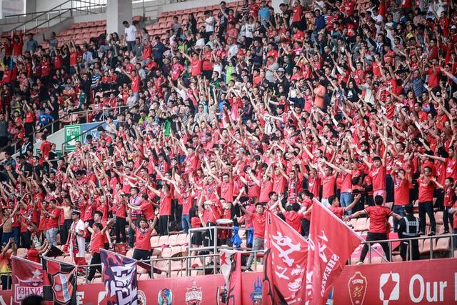 欧冠首轮：阿森纳在客场小胜那不勒斯